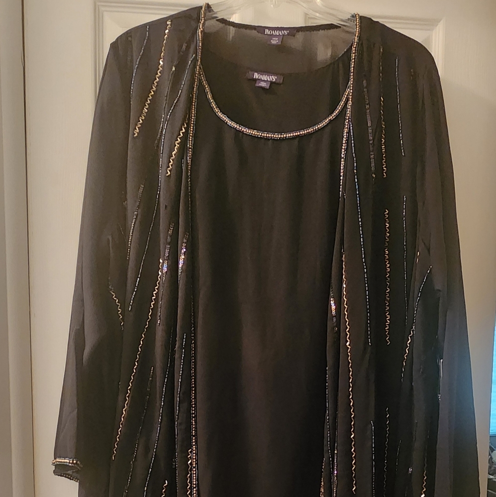 Roaman's Black and Gold Pantsuit